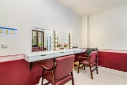 residencia-de-ancianos-en-velez-malaga-peluqueria