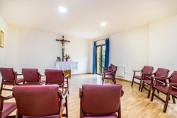 residencia-seniors-velez-malaga-capilla