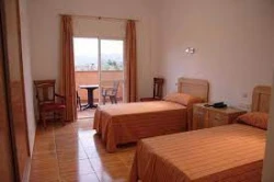 centro-residencial-reina-habitacion