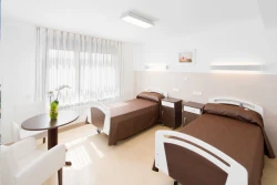 residencia-seniors-la-estrella-habitacion-doble