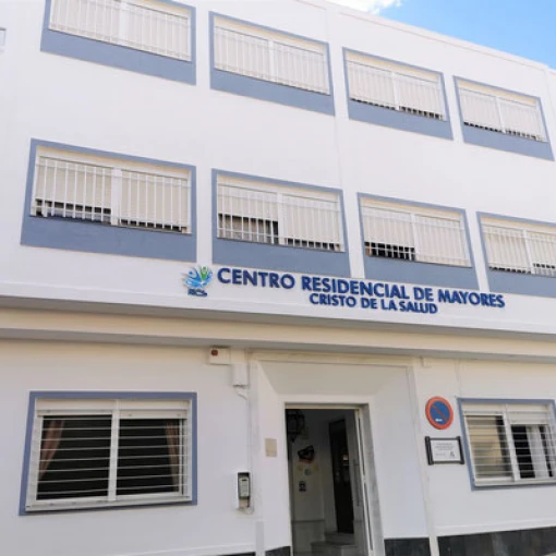centro-residencial-cristo-de-la-salud-fachada