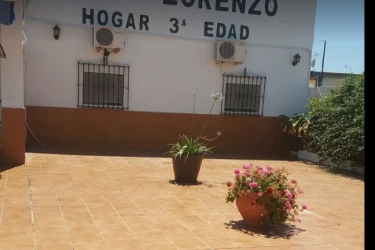 centro-residencial-san-lorenzo-fachada