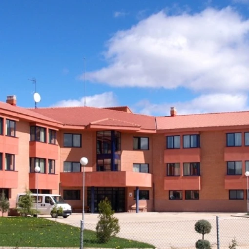 residencia_rio_de_pisuerga_palencia_salinas_de_pisuerga