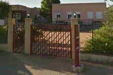centro-residencial-cruz-blanca-fachada