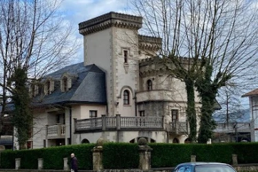 Residencia Torrezuri