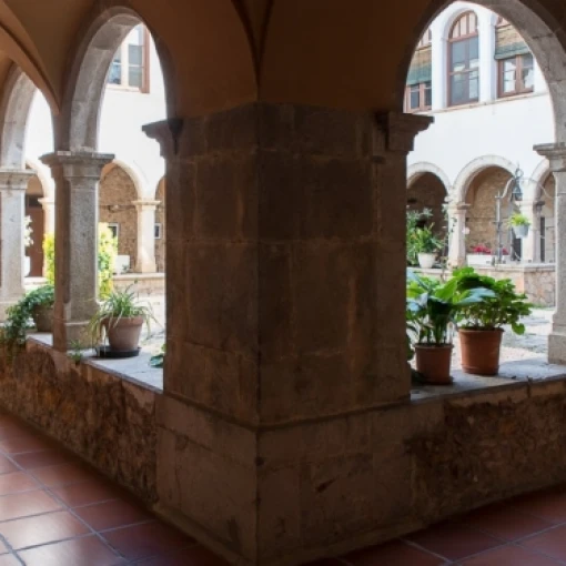 residencia-geriatrica-vila-vella