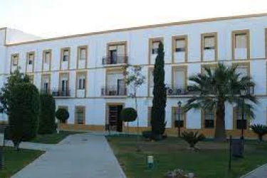 centro-residencial-nuestra-señora-de-los-angeles-fachada