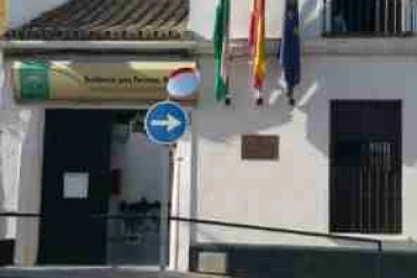 centro-residencial-de-personas-mayores-provincial-de-marchena-fachada