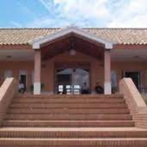 centro-residencial-luis-garcia-romo-fachada