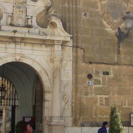centro-residencial-osuna-fachada