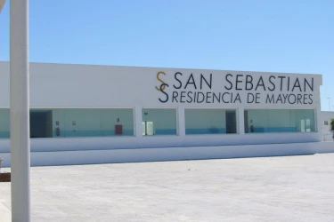 centro-residencial-san-sebastian-fachada