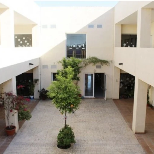 centro-residencial-la-puebla-de-cazalla-fachada