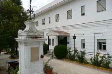 centro-residencial-san-eustaquio-fachada