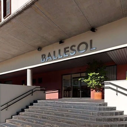 centro-residencial-ballesol-azalea-fachada