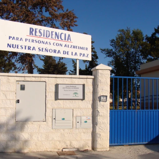 residencia-nuestra-señora-de-la-paz-fachada