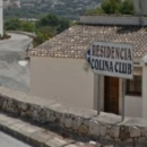 Residencia para Personas Mayores Dependientes Colina Club