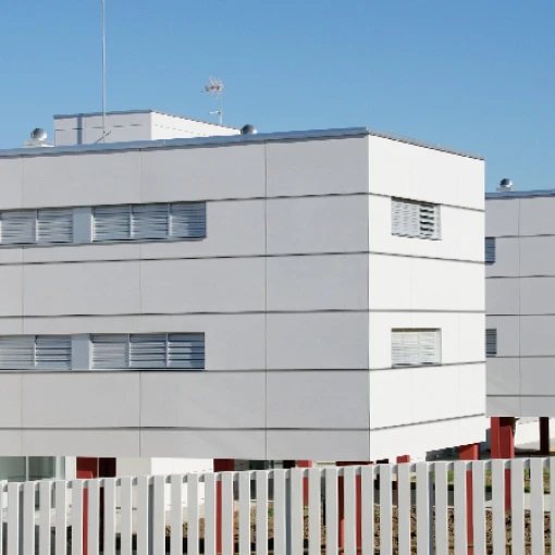 residencia-de-personas-mayores-conil-solidario-fachada