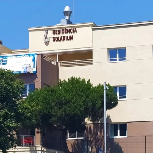 residencia-para-la-tercera-edad-solarium-barcelona