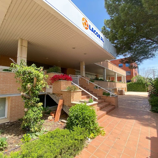residencia de mayores lacoral madrid