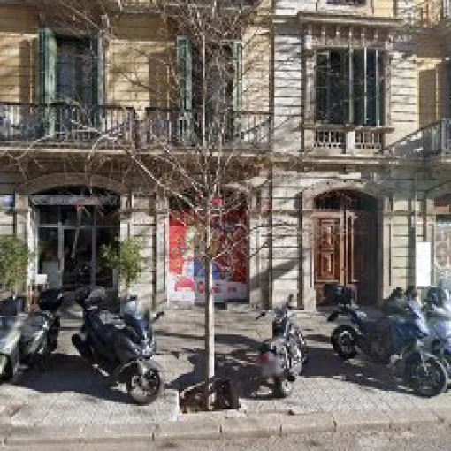 residencia-geriatrica- l´arboc-barcelona