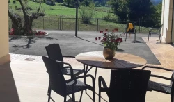 residencia-en-cantabria-con-terraza