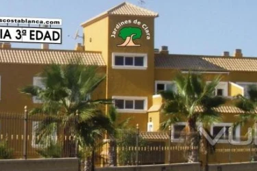 Residencia para Personas Mayores Dependientes Los Jardines de Clara
