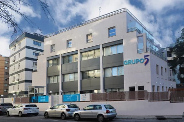 Residencia Grupo 5 Puerta de Hierro