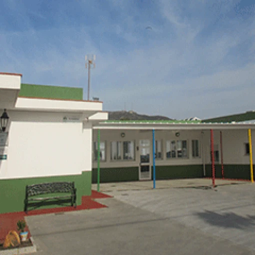 centro-residencial-para-personas-mayores-el-palmeral-fachada