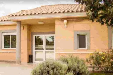 residencia_para_personas_mayores_dependientes_llar_de_san_vicent_valencia_lliria