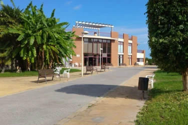 Residencial Personas Mayores Dependientes Jardi Miramar Geriatrico