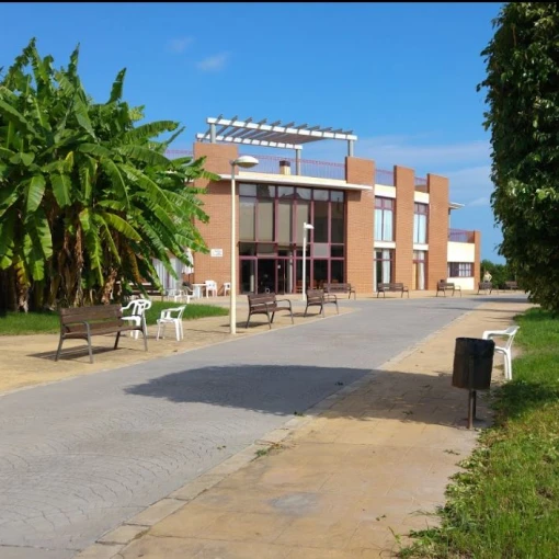 Residencial Personas Mayores Dependientes Jardi Miramar Geriatrico