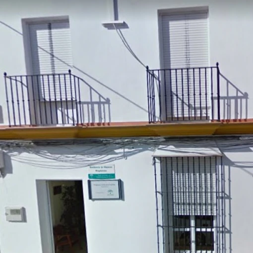 residencia-de-personas-mayores-magdalena-fachada