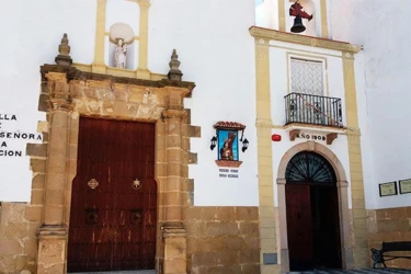 centro-residencial-municipal-san-roque-fachada
